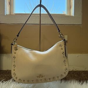 Coach Cream Leather Shoulder Bag